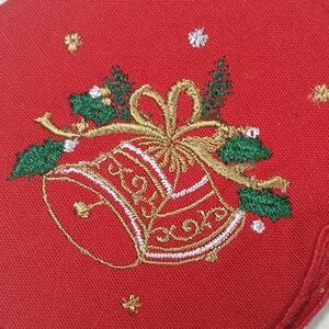 Vtg Set Of 4 Red Christmas Cloth Napkins Embroidered Bells Scalloped Edges